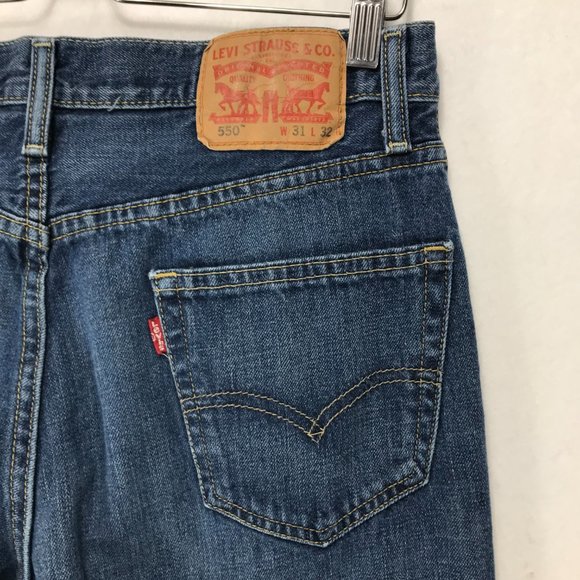 Levis Jeans Mens 31x32 550 Relaxed Fit Medium Wash Mid Rise 100% Cotton - Picture 4 of 13